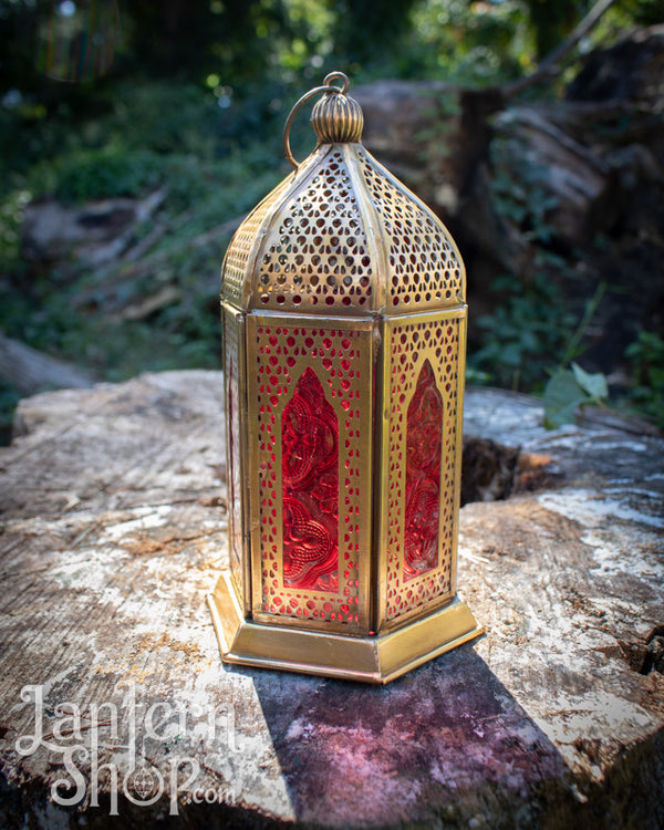 Ornate arches lantern