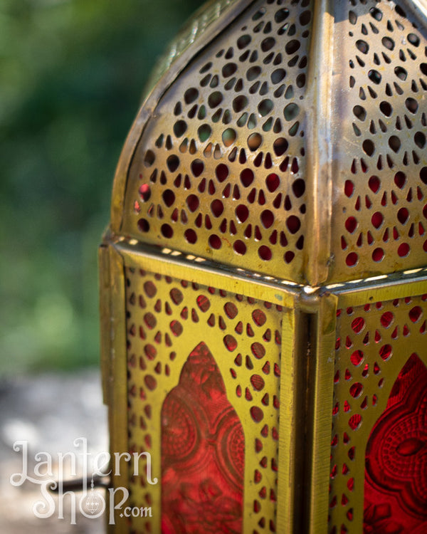 Ornate arches lantern
