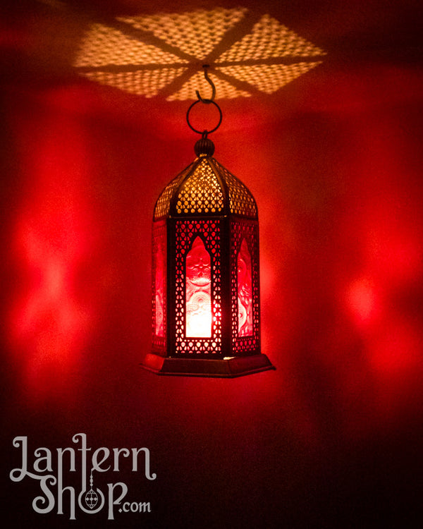 Ornate arches lantern