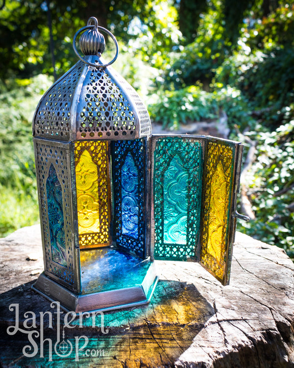 Ornate arches lantern