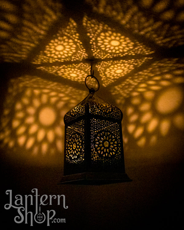 Small sunburst birdcage lantern