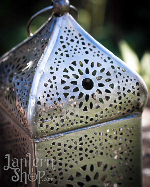 Small sunburst birdcage lantern
