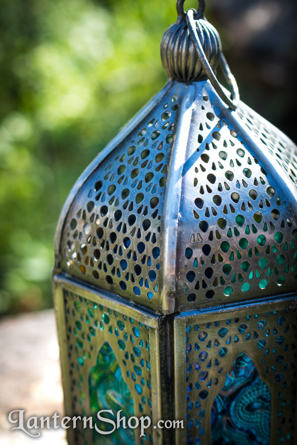 Ornate arches lantern