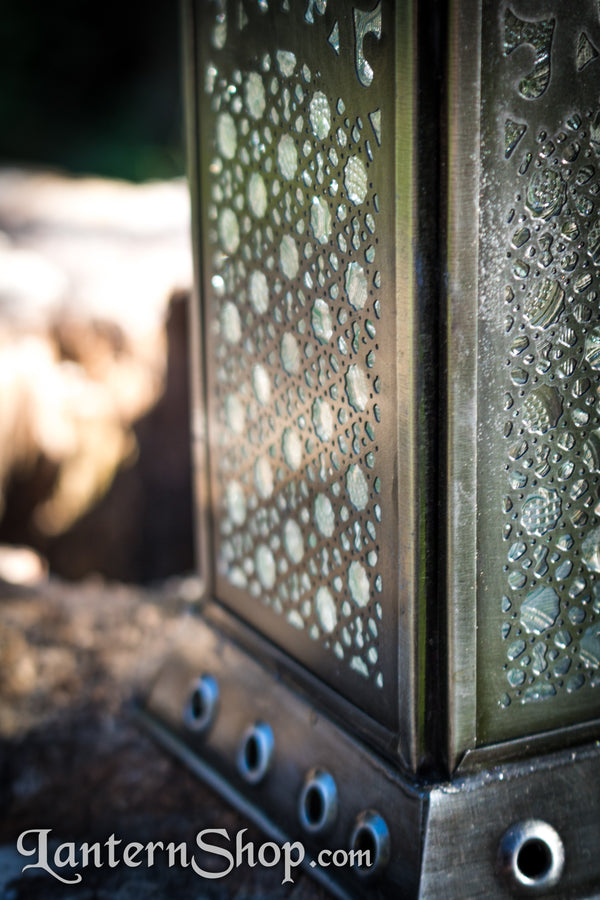Jali lattice lantern