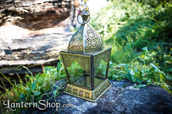 Qubba tapered lantern