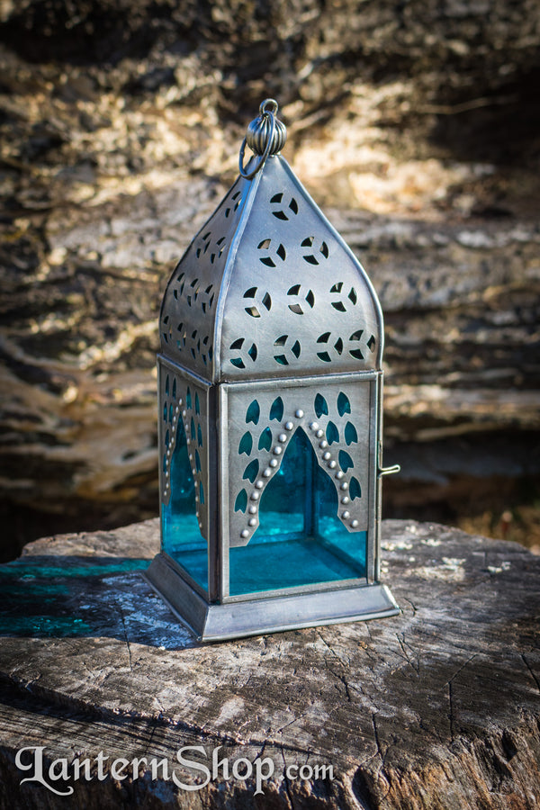 Fawn tracks square lantern