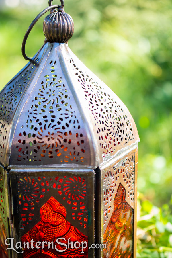 Spiral domed lantern