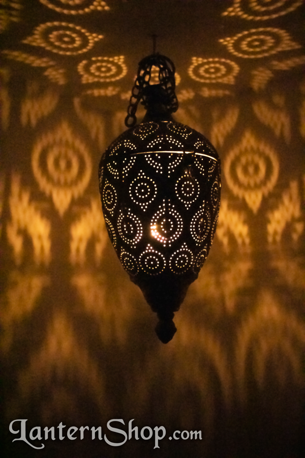 Paisley pendant basket lantern