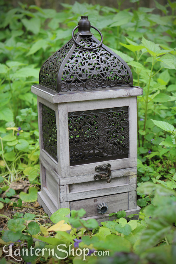 Flip-top wooden lantern